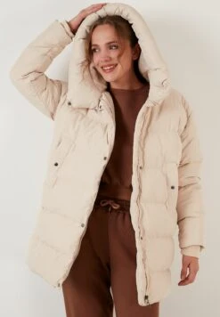LELA Oversized Inflatable Long- Winterjas - Ecru -Stijl Verkoop 00584c321bf2499fad2dcf0ea944299f
