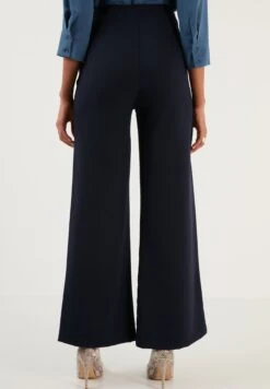LELA Broek - Dark Blue 10 LELA Broek - Dark Blue -Stijl Verkoop 008ede9dda1449f29f7e6e0834d72794