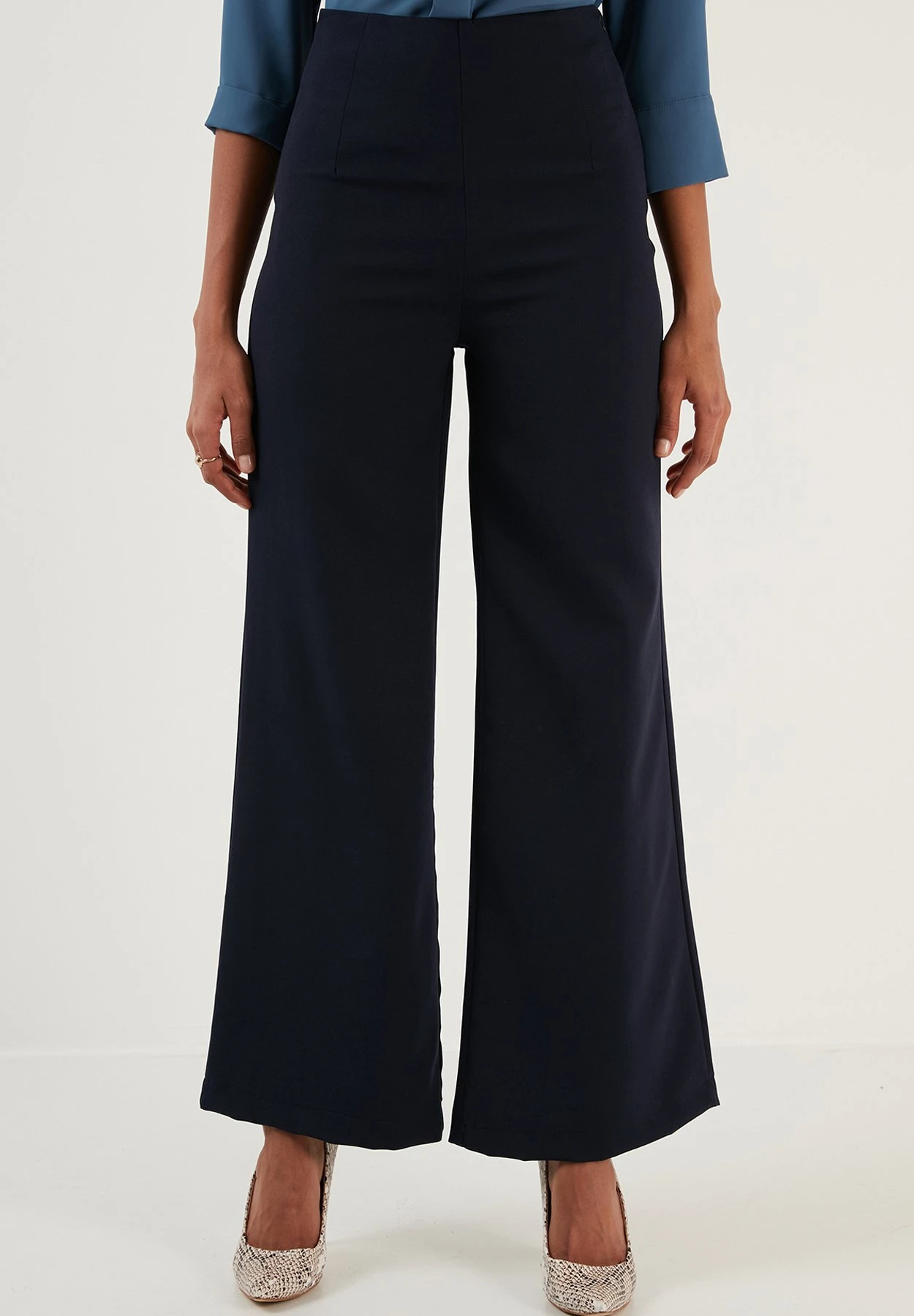 LELA Broek - Dark Blue 3 LELA Broek - Dark Blue