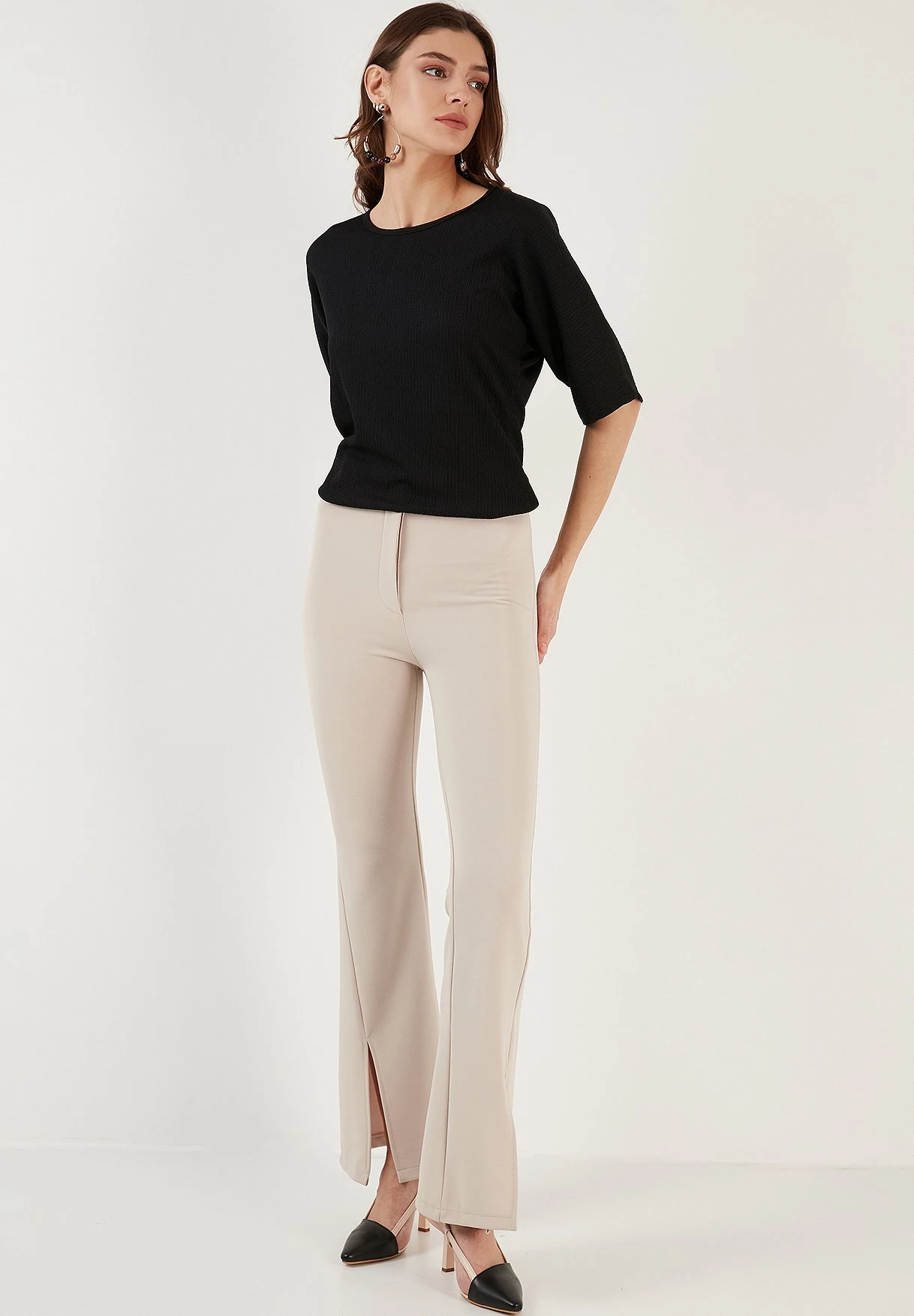 LELA Regular Fit - T-Shirt Basic - Black 4 LELA Regular Fit - T-Shirt Basic - Black - Afbeelding 2