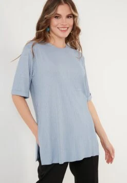 LELA Slim Fit - Blouse - Baby Blue