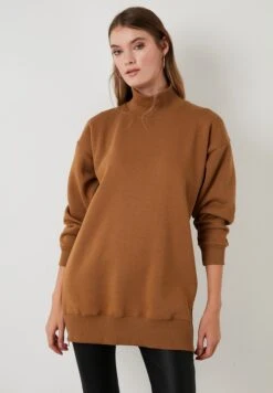LELA Sweater - Camel 8 LELA Sweater - Camel -Stijl Verkoop 07dcfab848f741a0a0e653b0eb94cc60