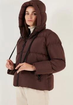 LELA Regular Fit - Winterjas - Brown -Stijl Verkoop 07f7752fe85948348ad6ab9a9627e01a