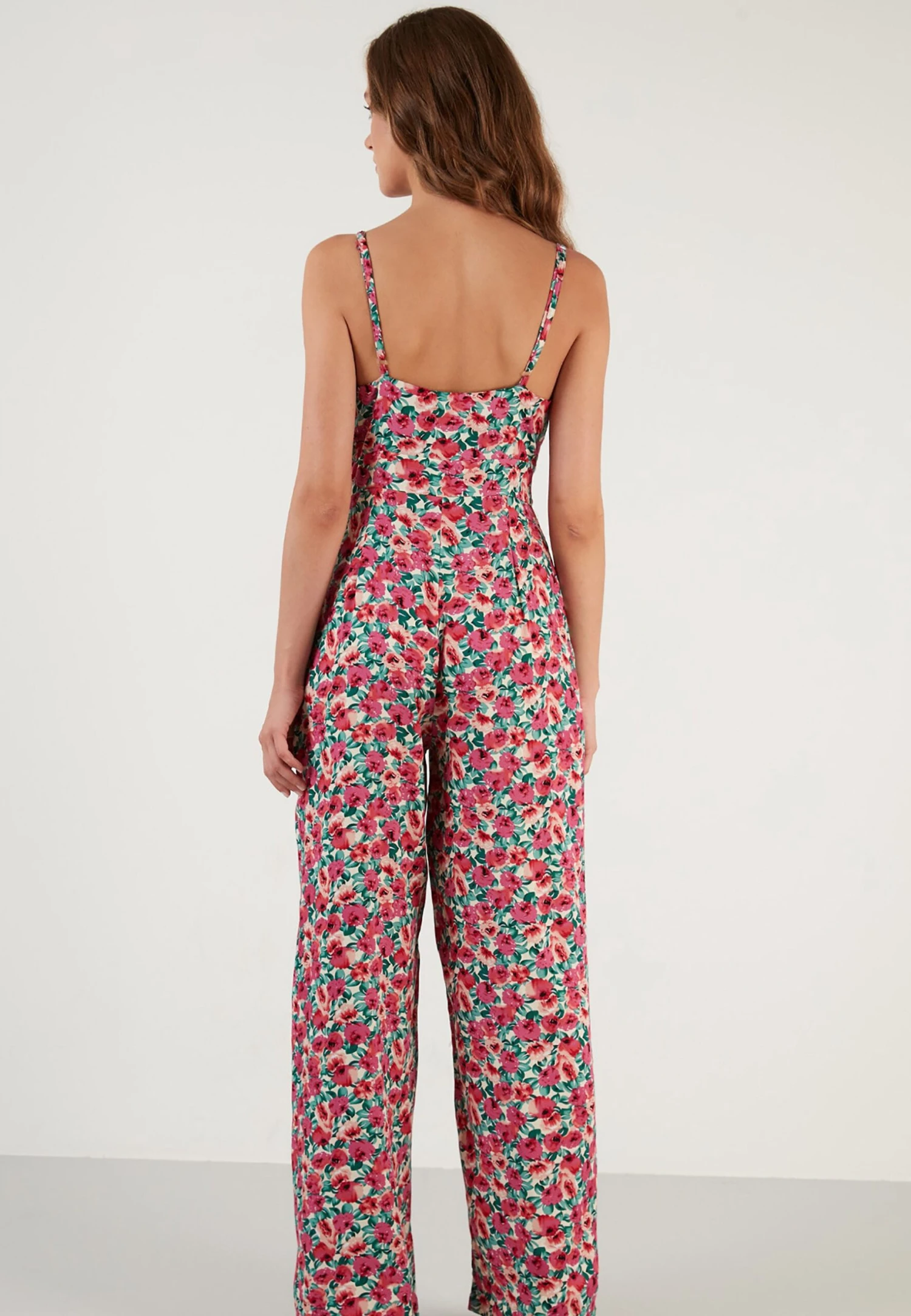 LELA Regular Fit - Jumpsuit - Pink 5 LELA Regular Fit - Jumpsuit - Pink - Afbeelding 3