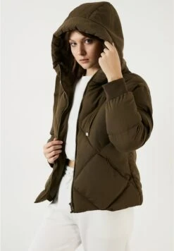LELA Regular Fit - Winterjas - Khaki -Stijl Verkoop 0bd5a83e140b4dabb46b9064d65bcf15