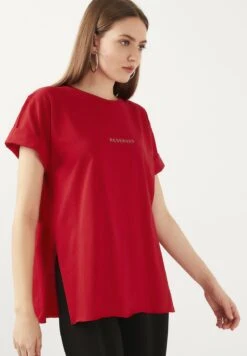 LELA Slim Fit - T-Shirt Print - Red -Stijl Verkoop 10fb51b35424498787a41e64db595d33