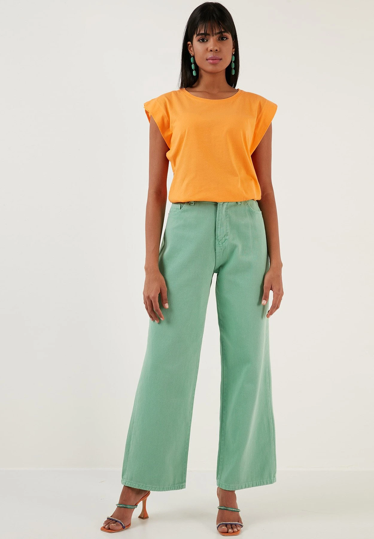 LELA Crew Neck - T-Shirt Basic - Orange 4 LELA Crew Neck - T-Shirt Basic - Orange - Afbeelding 2