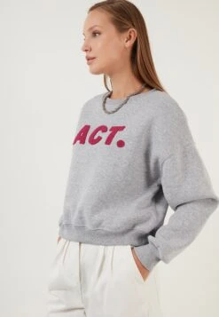 LELA Sweater - Grey -Stijl Verkoop 2426e3e8e0e64744adfd04092db72e11