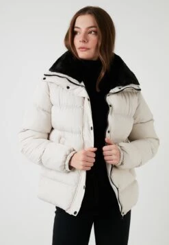 LELA High Collar Inflatable - Winterjas - Stone Colored -Stijl Verkoop 24f24b1951ba4e0ea5993ced4161056a