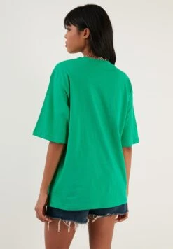 LELA Loose Fit - T-Shirt Basic - Benetton Color -Stijl Verkoop 2518188fa2b84065ad3b346ff7b6ae7b
