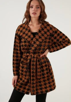 LELA Regular Fit - Vest - Black-Brandy