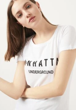 LELA T-Shirt Print - White -Stijl Verkoop 2eced1f640e444819176fbed737c7c16