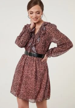 LELA Regular Fit - Jurk - Rose 9 LELA Regular Fit - Jurk - Rose -Stijl Verkoop 2f3b396bcd0c43c8a7e48ad472ee8b74