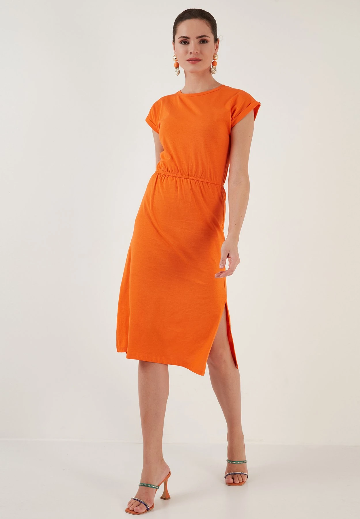 LELA Short Sleeve Midi - Jurk - Orange 4 LELA Short Sleeve Midi - Jurk - Orange - Afbeelding 2
