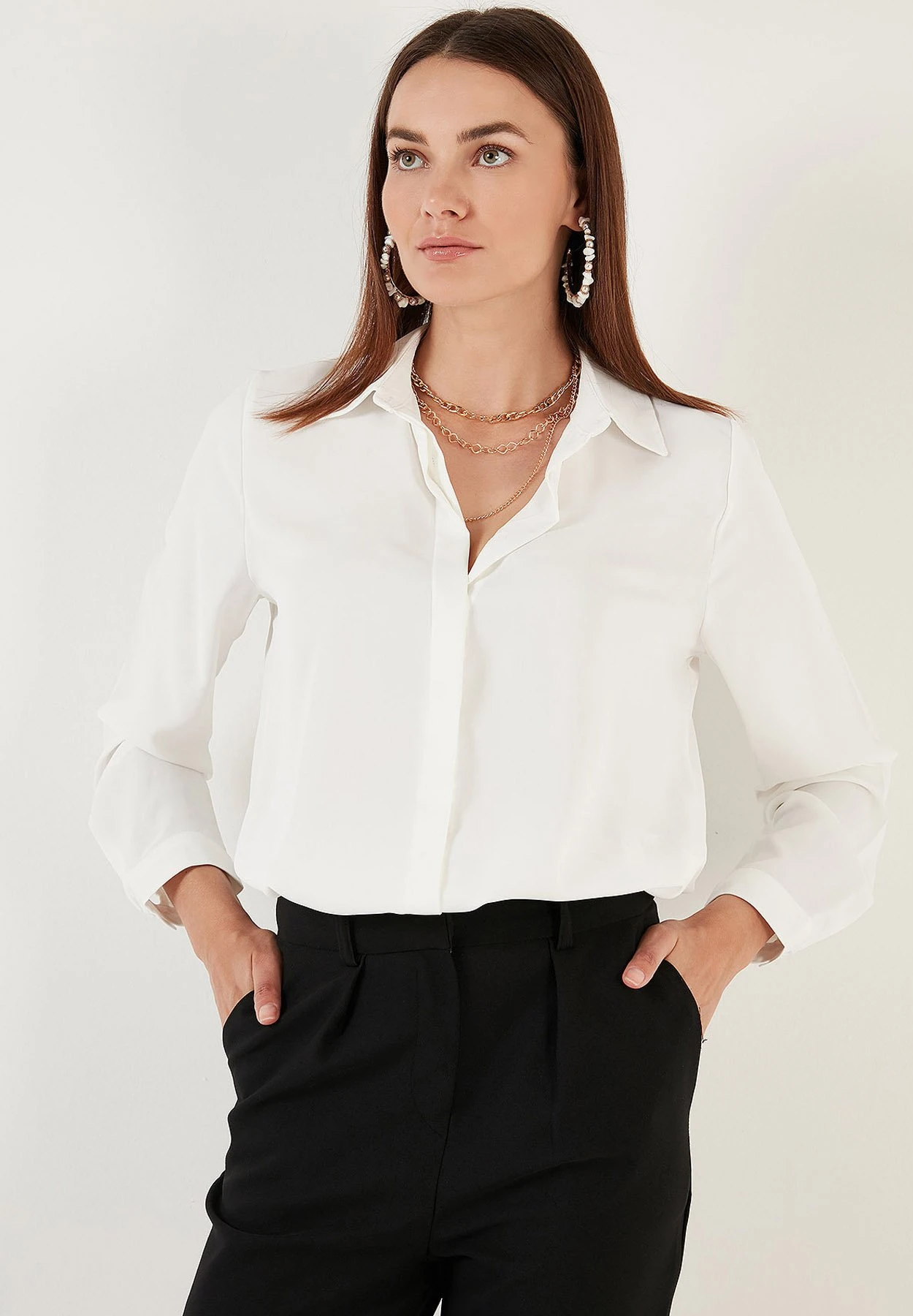 LELA Overhemdblouse - Ecru 7 LELA Overhemdblouse - Ecru - Afbeelding 5