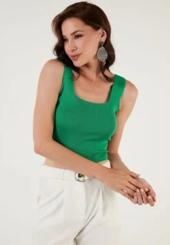 LELA Slim Fit - Top - Benetton -Stijl Verkoop 37539a25e96744229cb09b132fa81759