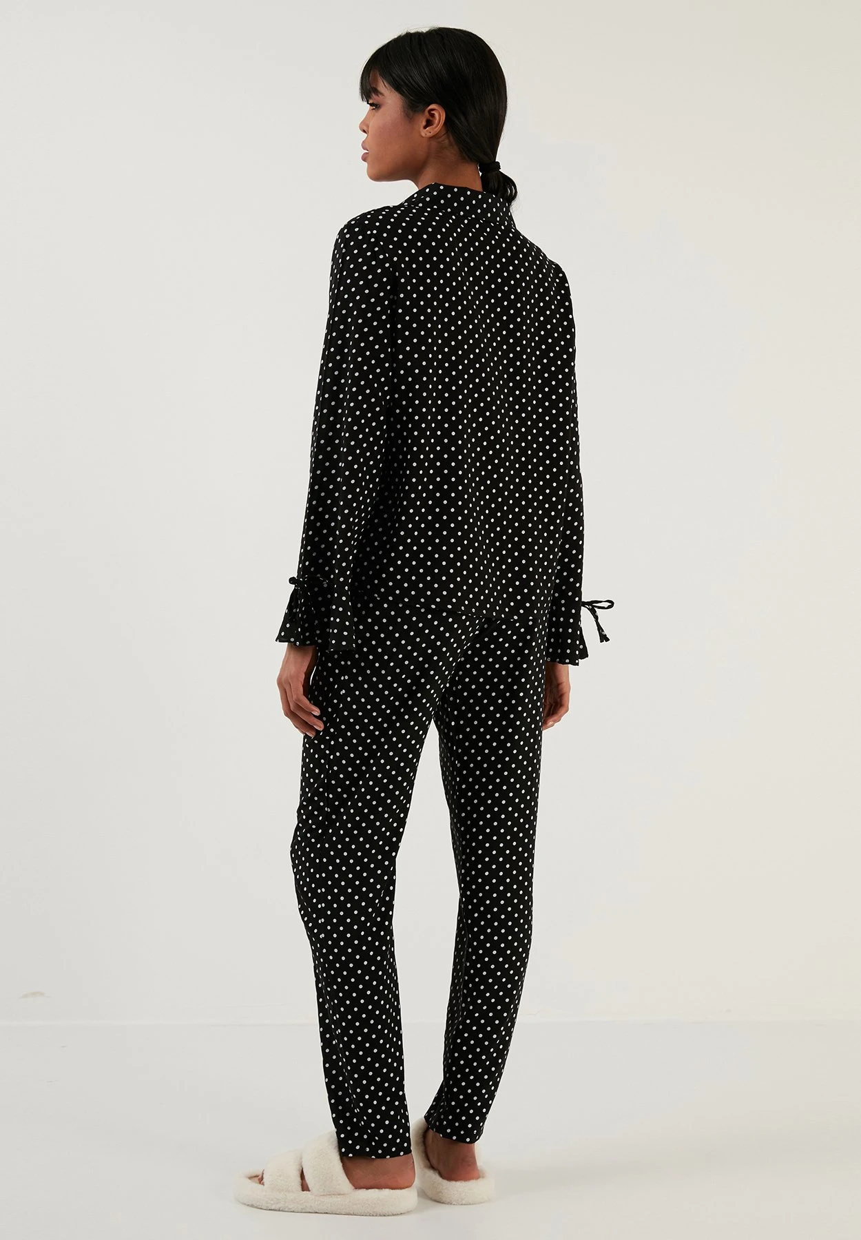 LELA Regular Fit - Pyjama - Black 5 LELA Regular Fit - Pyjama - Black - Afbeelding 3