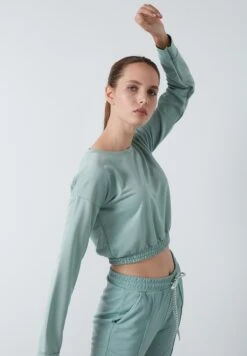 LELA Slim Fit - Sweater - Almond Green -Stijl Verkoop 3ed17f4ac5984eb0bb0007530a1c4121