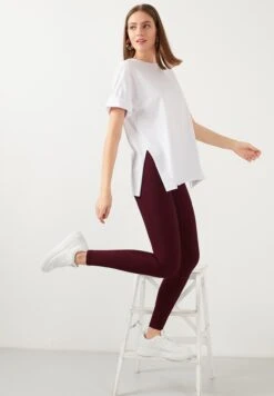 LELA Slim Fit - T-Shirt Basic - White 8 LELA Slim Fit - T-Shirt Basic - White -Stijl Verkoop 41df5506a29d48bc8759599972db410a