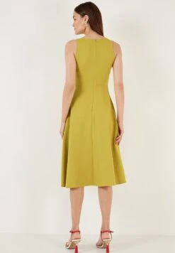 LELA Crew Neck Pleated Midi - Cocktailjurk - Olive 11 LELA Crew Neck Pleated Midi - Cocktailjurk - Olive -Stijl Verkoop 4f21334912c946d2a146ab38043da1d0