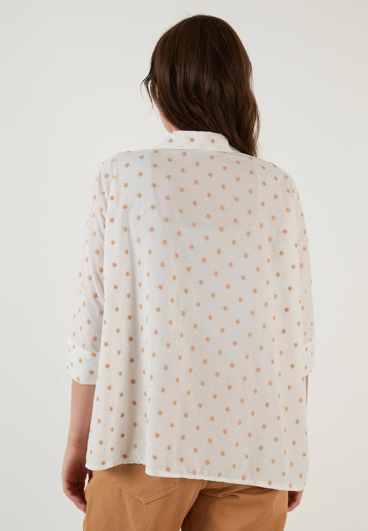 LELA Overhemdblouse - Camel 5 LELA Overhemdblouse - Camel - Afbeelding 3