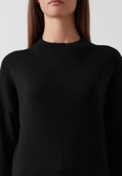 LELA Long Back- Trui - Black 8 LELA Long Back- Trui - Black -Stijl Verkoop 51f1173c13fd4133a3dbb267e6a0351e