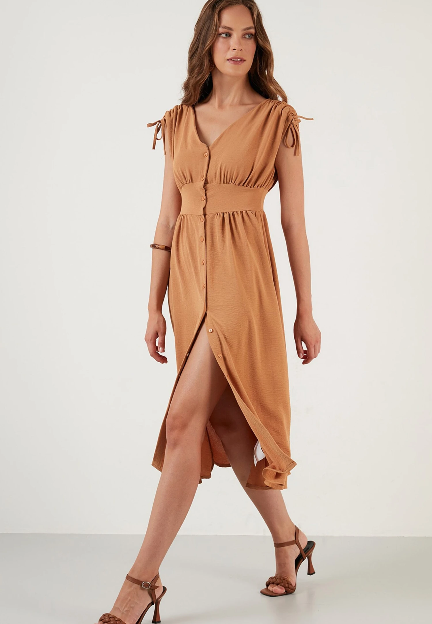 LELA Regular Fit - Jurk - Snuff Colored 4 LELA Regular Fit - Jurk - Snuff Colored - Afbeelding 2