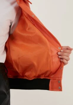 LELA Loose Fit - Imitatieleren Jas - Orange -Stijl Verkoop 569e7d83692b4c1f849f09c520a1ebe9