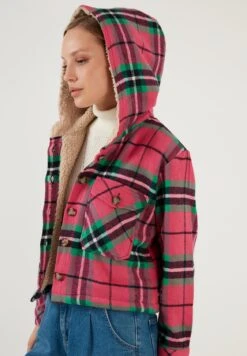 LELA Regular Fit - Jas - Fuchsia 13 LELA Regular Fit - Jas - Fuchsia -Stijl Verkoop 588801834b544061aabe5a368a5adddf