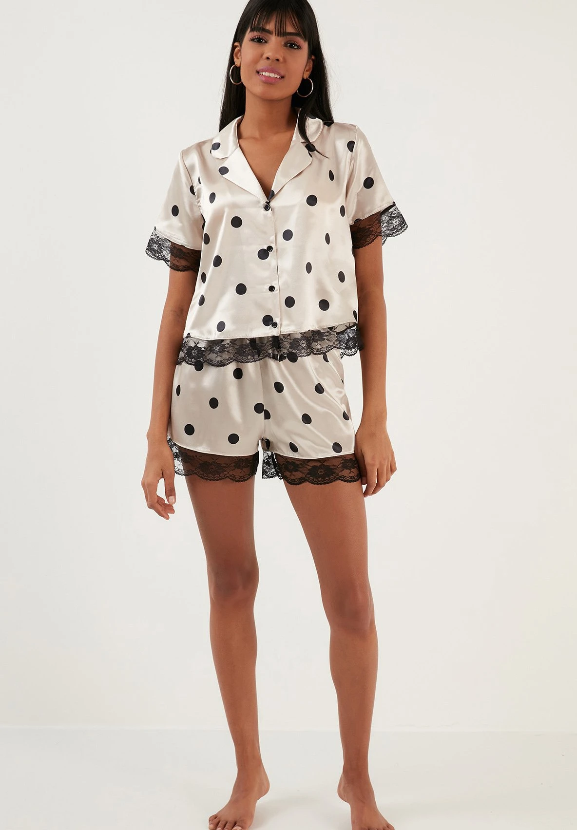 LELA Regular Fit Set - Pyjama - Beige 4 LELA Regular Fit Set - Pyjama - Beige - Afbeelding 2