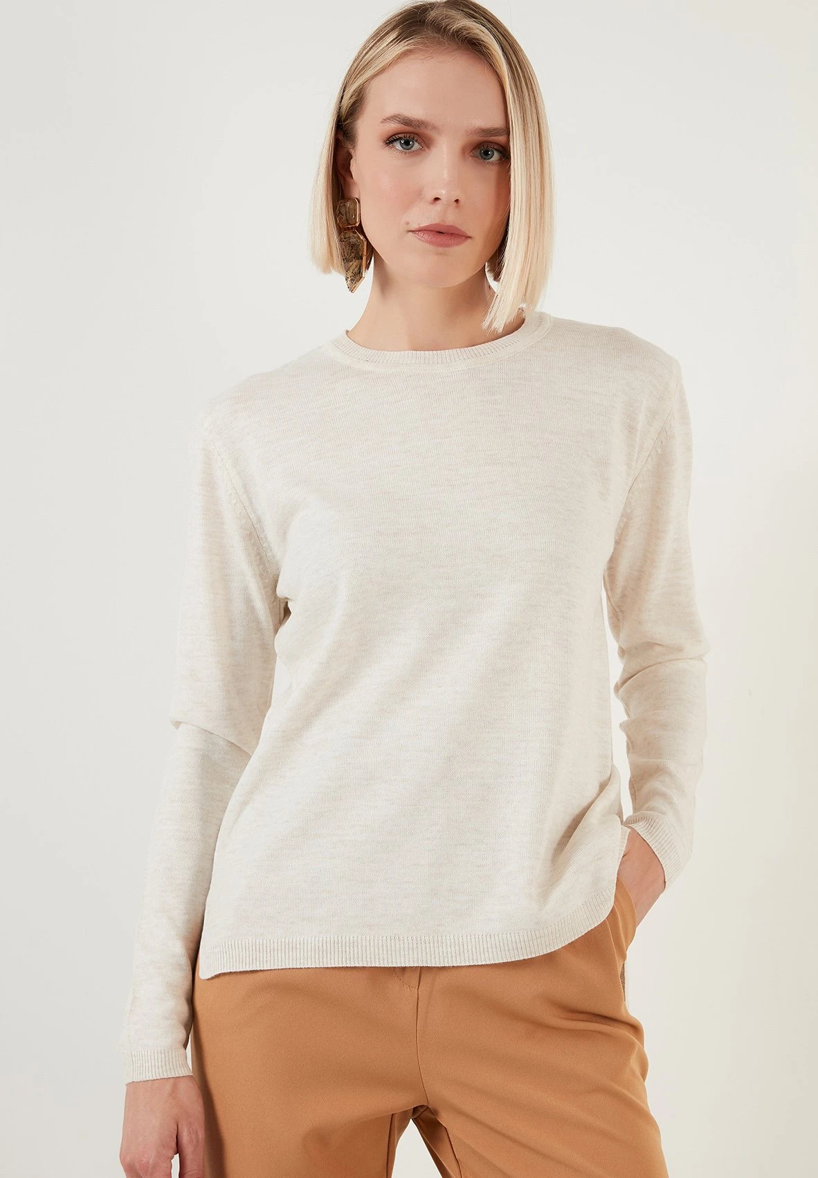 LELA Trui - Ecru 3 LELA Trui - Ecru