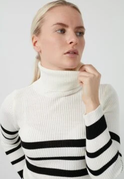 LELA Slim Fit - Trui - White -Stijl Verkoop 668f0a403d944467a5175f863167d62b