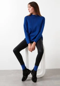 LELA Long Back- Trui - Ink Blue 9 LELA Long Back- Trui - Ink Blue -Stijl Verkoop 684c05b280ab4356ad8562c579f87c7b