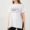 LELA Oversized - T-Shirt Print - White 1 LELA Oversized - T-Shirt Print - White -Stijl Verkoop 70dc1ca935fc4aaca067b04cacc3b8d3