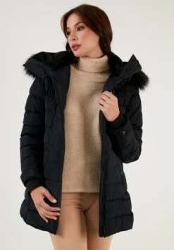 LELA Regular Fit - Winterjas - Navy Blue -Stijl Verkoop 71397c0d55144c68a41862a16dc02839