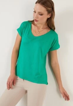 LELA V Neck- T-Shirt Basic - Benetton Color -Stijl Verkoop 82d099d8423540319fe3f04080be3bb3