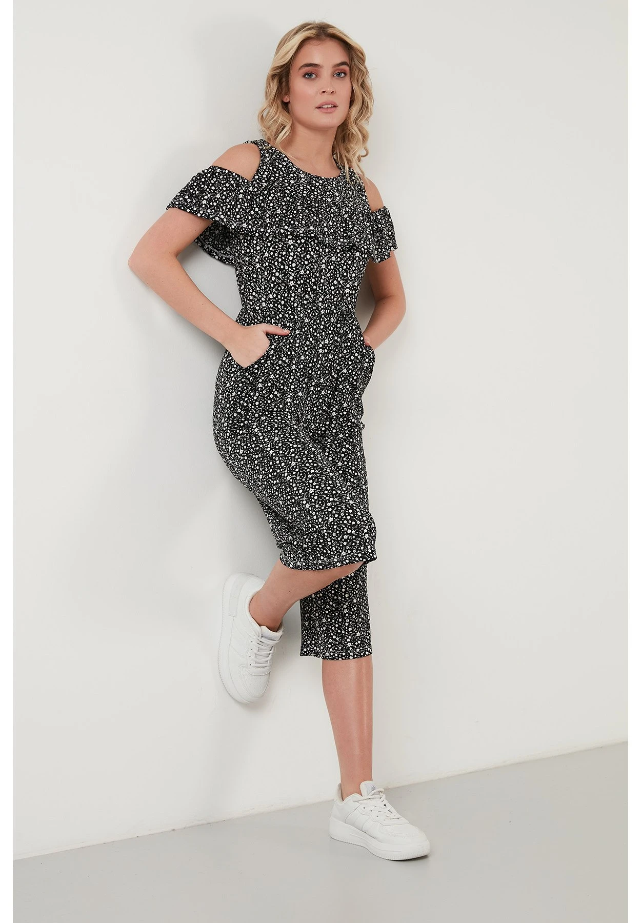 LELA Slim Fit - Jumpsuit - Black-White 7 LELA Slim Fit - Jumpsuit - Black-White - Afbeelding 5