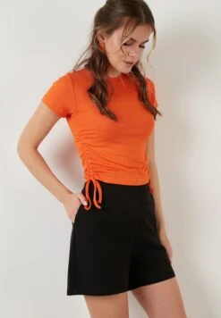 LELA Slim Fit - Blouse - Orange Color