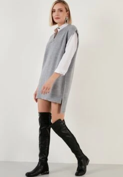 LELA T-Shirt Basic - Grey -Stijl Verkoop a2faa7f4bbe64db2ada149efb6f32ee7