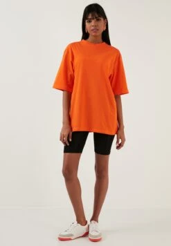 LELA Loose Fit - T-Shirt Basic - Orange -Stijl Verkoop af5a237a3c824a91bb05c978bac704d3