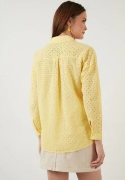 LELA Overhemdblouse - Yellow 9 LELA Overhemdblouse - Yellow -Stijl Verkoop b804476ff0c5487495ef7819115ad6b1