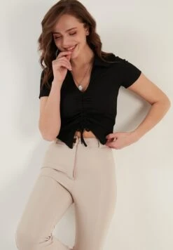 LELA Slim Fit - Blouse - Black 13 LELA Slim Fit - Blouse - Black -Stijl Verkoop be82239aa1194f8d95151564d4d0ce53