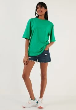 LELA Loose Fit - T-Shirt Basic - Benetton Color -Stijl Verkoop bfa25094929a40c09950abb012d4c7f3