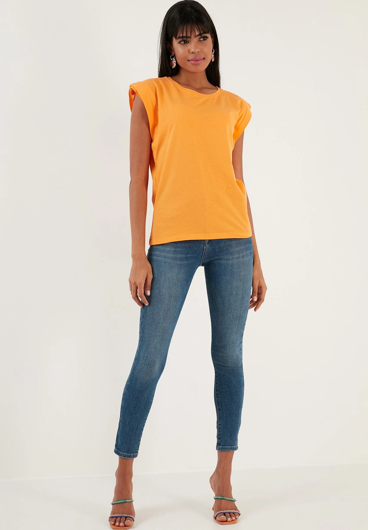 LELA Crew Neck - T-Shirt Basic - Orange 8 LELA Crew Neck - T-Shirt Basic - Orange - Afbeelding 6