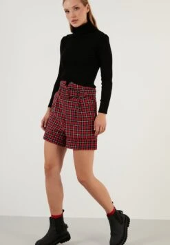 LELA Regular Fit - Shorts - Red -Stijl Verkoop caa82611d6c94fc5b29d31ca90fe3eeb