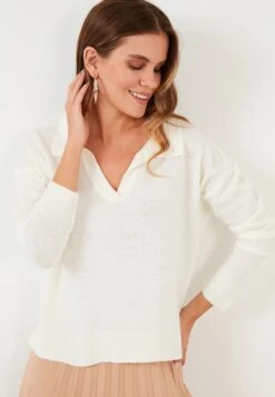 LELA Neck - Trui - Ecru