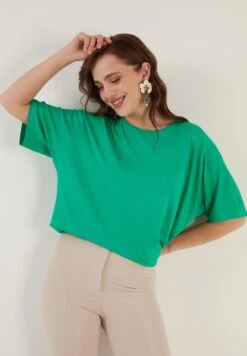 LELA Loose Fit - Blouse - Benetton Color 11 LELA Loose Fit - Blouse - Benetton Color -Stijl Verkoop cdd7345e8d074e95bc3b04dd412fc93c