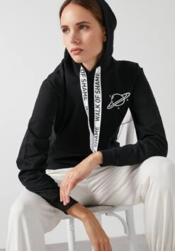 LELA Slim Fit - Hoodie - Black -Stijl Verkoop d1783cea391b43f8ae67ae5f442474f3