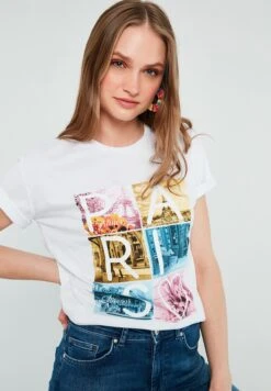 LELA Slim Fit - T-Shirt Print - White -Stijl Verkoop d8ef510a4db84a16be3e5473f394143e