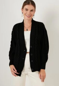 LELA Vest - Black